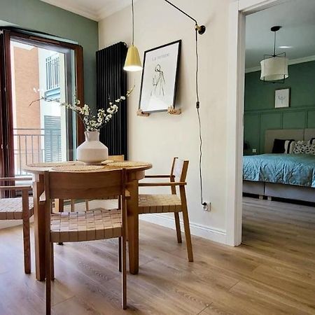 Komfortowy Apartament Przy Bramie Targowej Z Tarasem- Old Town Эльблонг Экстерьер фото